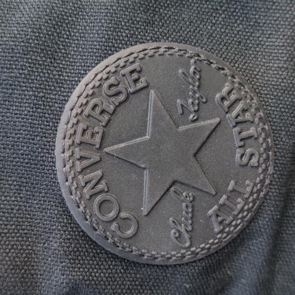 Converse Tennis Shoes 10.5 - Picture 5 of 8